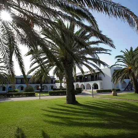 Otel Portoconte 4*