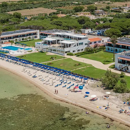Готель Portoconte 4*